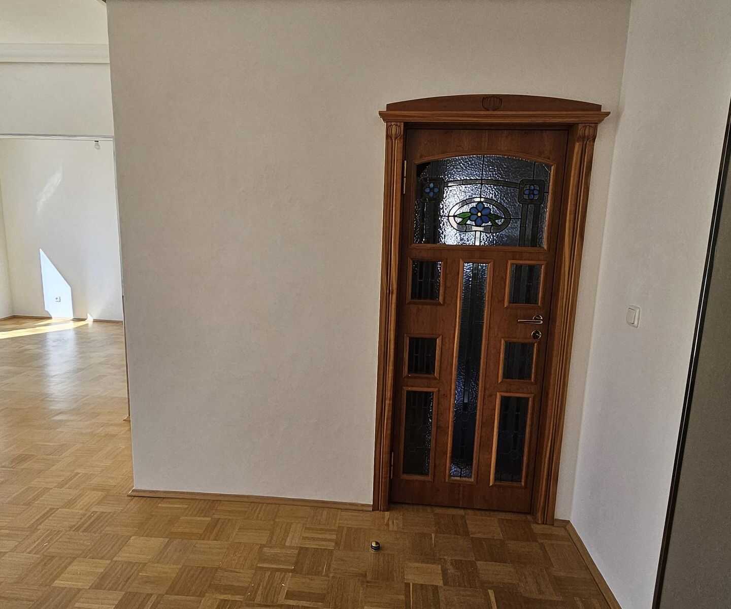 Großzügige 4-Zimmer-Wohnung mit Büro und zwei Balkonen – 148 m² Gesamtfläche – München – Vorschaubild 7