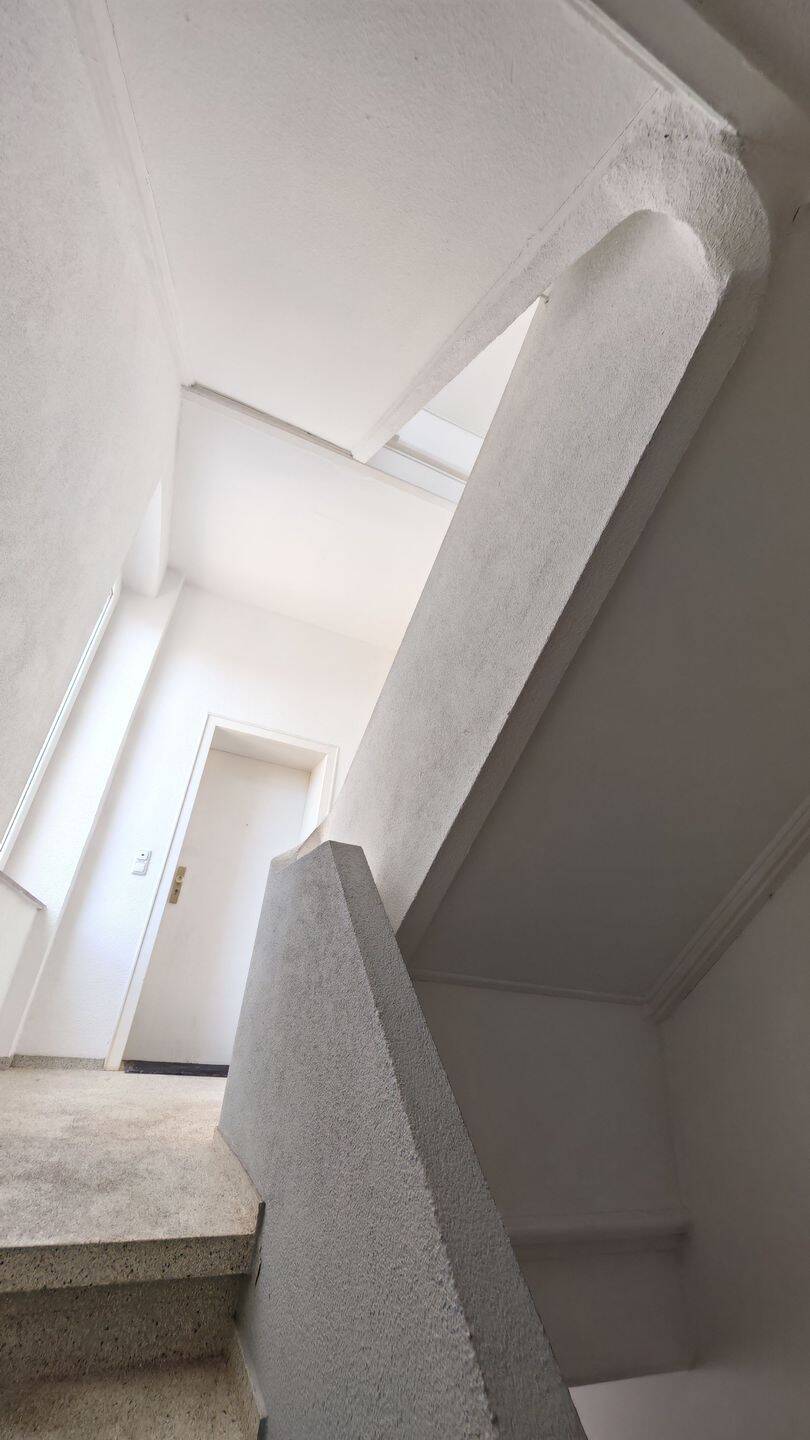 Kernsaniertes Mehrfamilienhaus in Duisburg-Duissern – Duisburg – Vorschaubild 4