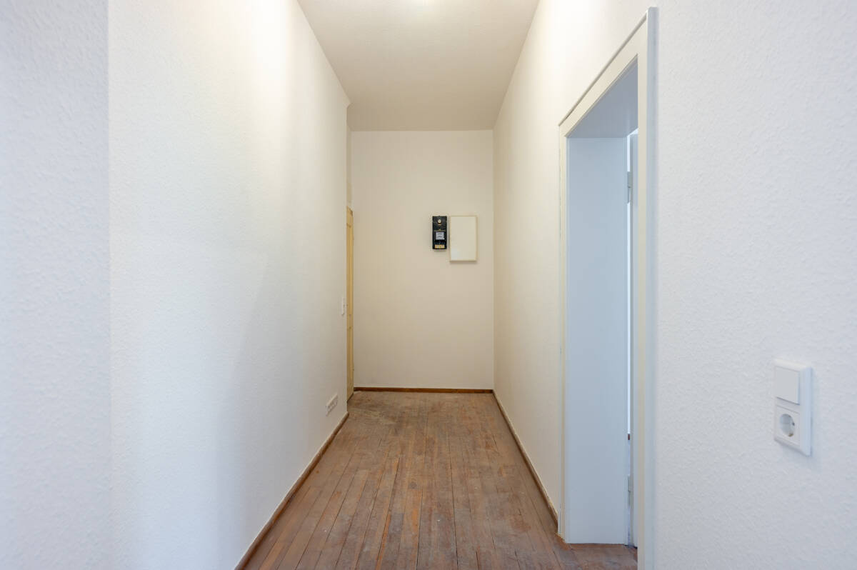 VERMIETUNG: Neu renovierte 2-Zimmer Wohnung in Grombühl – 97080 Würzburg – Bild 1 von 5