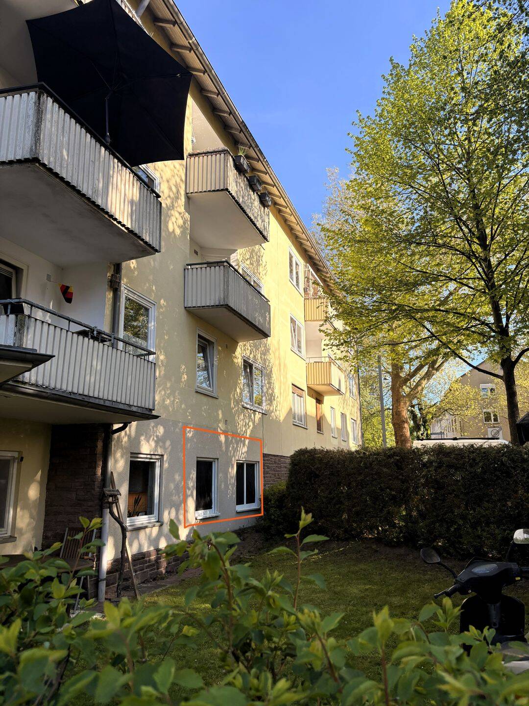 Zweite von 2 provisionsfreien Kapitalanlagen im Vorderen Westen Kassel – vermietete & modernisierte 3 ZKB --> weitere Wohnung im gleichen Gebäude – Kassel – Vorschaubild 2