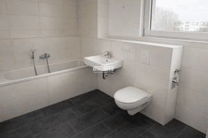 antaris Immobilien GmbH **Großzügige 3-Raum-Wohnung mit Balkon und Bad** – 99085 Erfurt – Vorschaubild 9