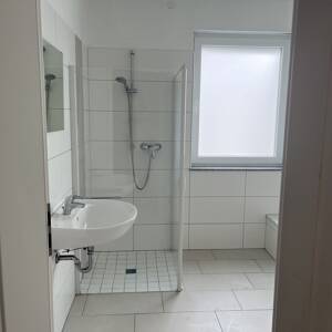 Fast wie ein eigenes Haus, großzügige Maisonette mit 5 Zimmern und ca. 140 m² – 33129 Delbrück – Vorschaubild 7