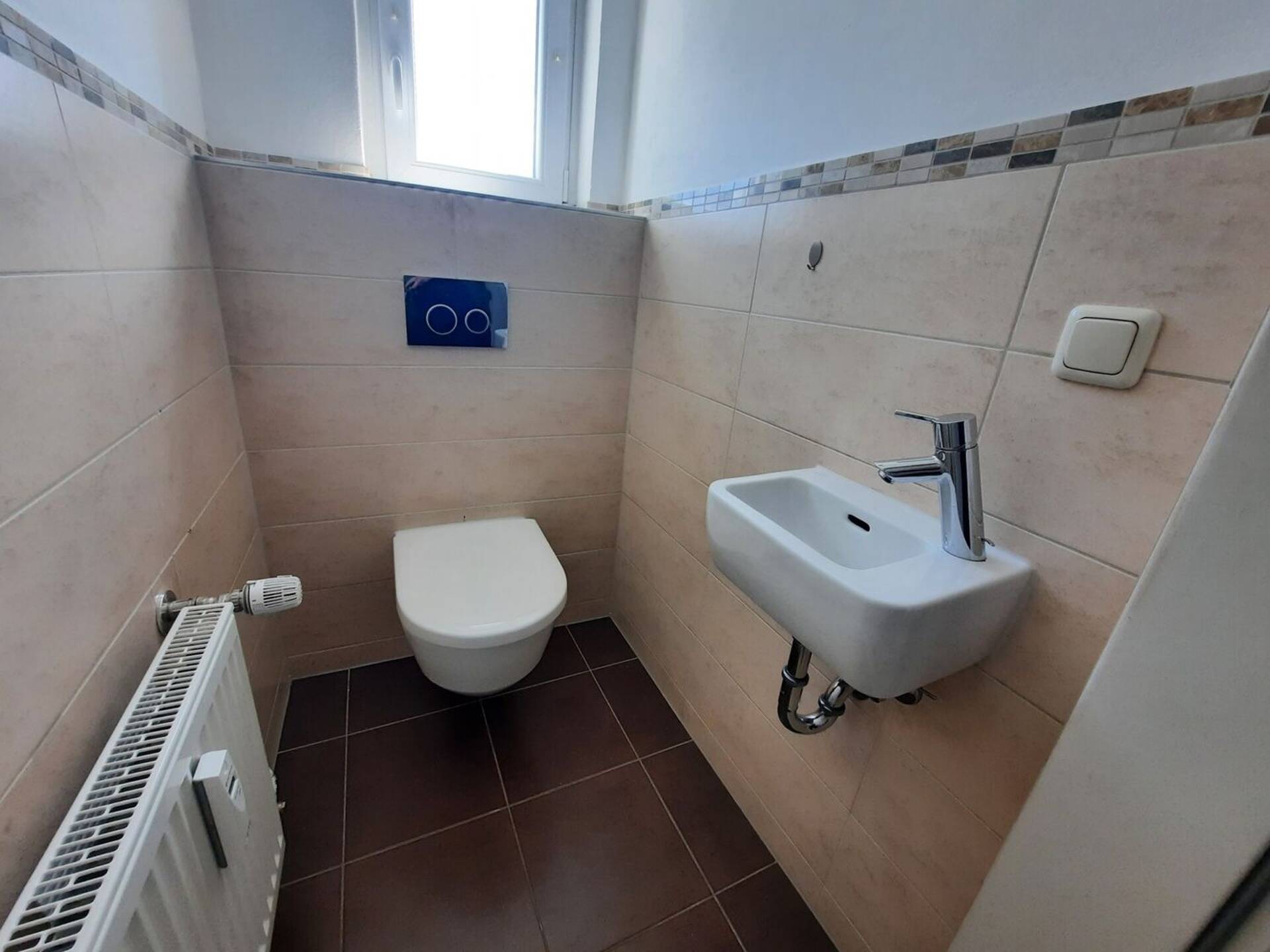 Dachgeschosswohnung in 93128 Regenstauf mit 109 m² kaufen