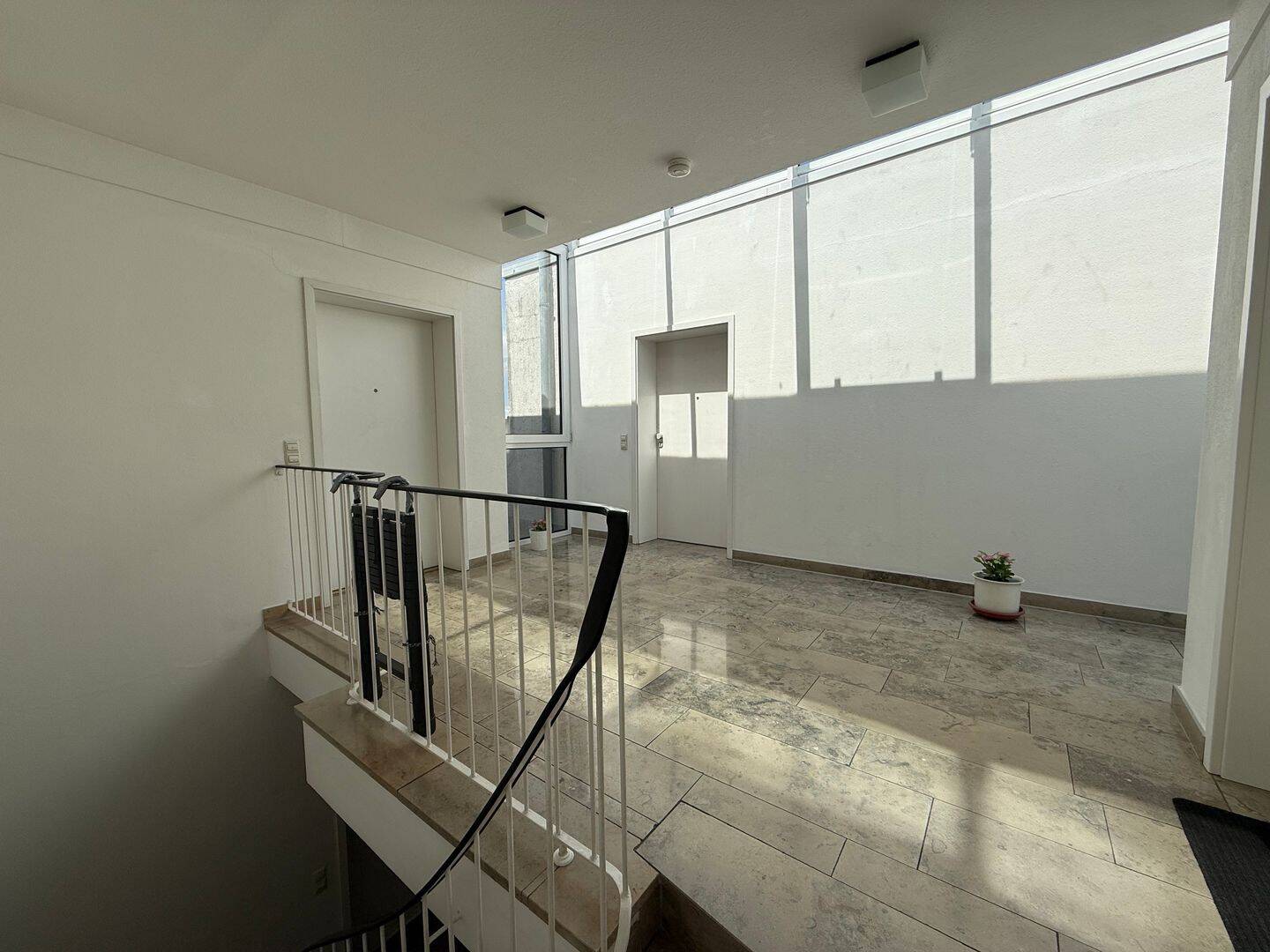 Wunderschöne Galeriewohnung | Zentral in Darmstadt | Schmidt & Co. Immobilien – Darmstadt – Vorschaubild 2