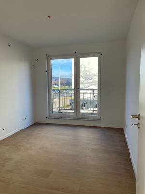 Einbauküche, ruhige 3-Zimmer-Wohnung – 1139 Dresden – Vorschaubild 5