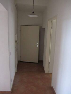 Altbau trifft Kiezflair – 3-Zimmer-Wohnung in Friedrichshain – 10249 Berlin – Vorschaubild 2