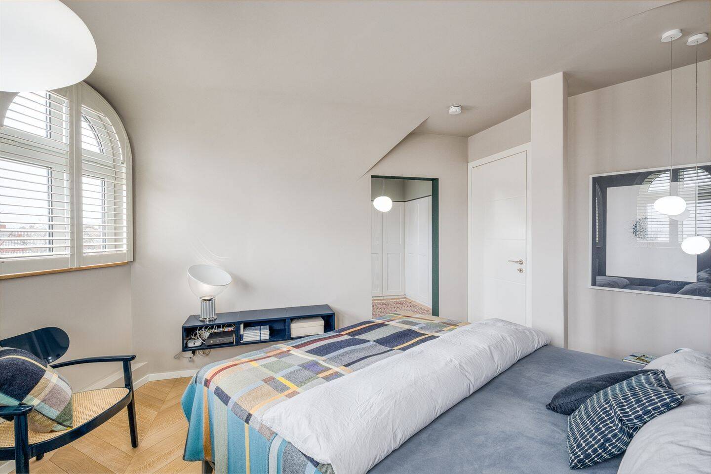 Kernsanierte DG-Wohnung mit Südterrasse in Bestlage Friedenaus – Berlin – Vorschaubild 9
