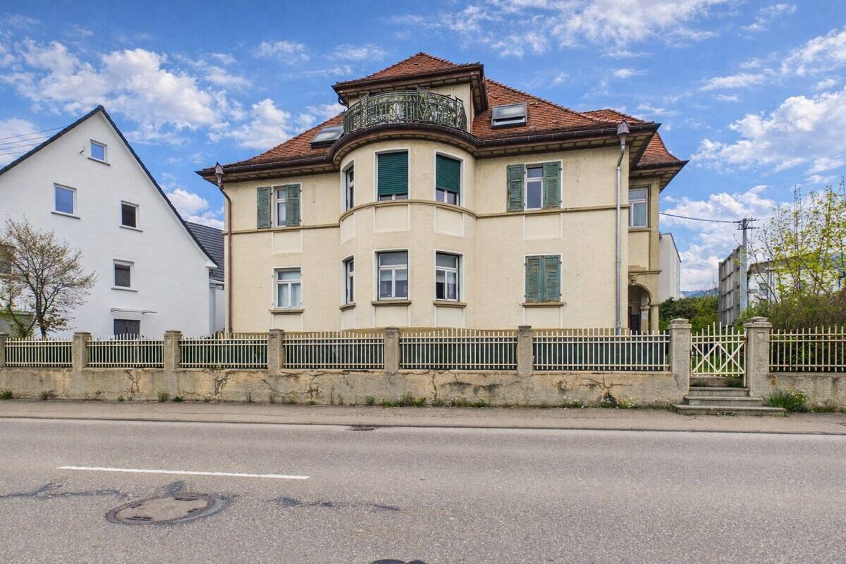Repräsentatives 3-Fam. Haus im Glanz vergangener Zeiten – Spaichingen – Vorschaubild 2