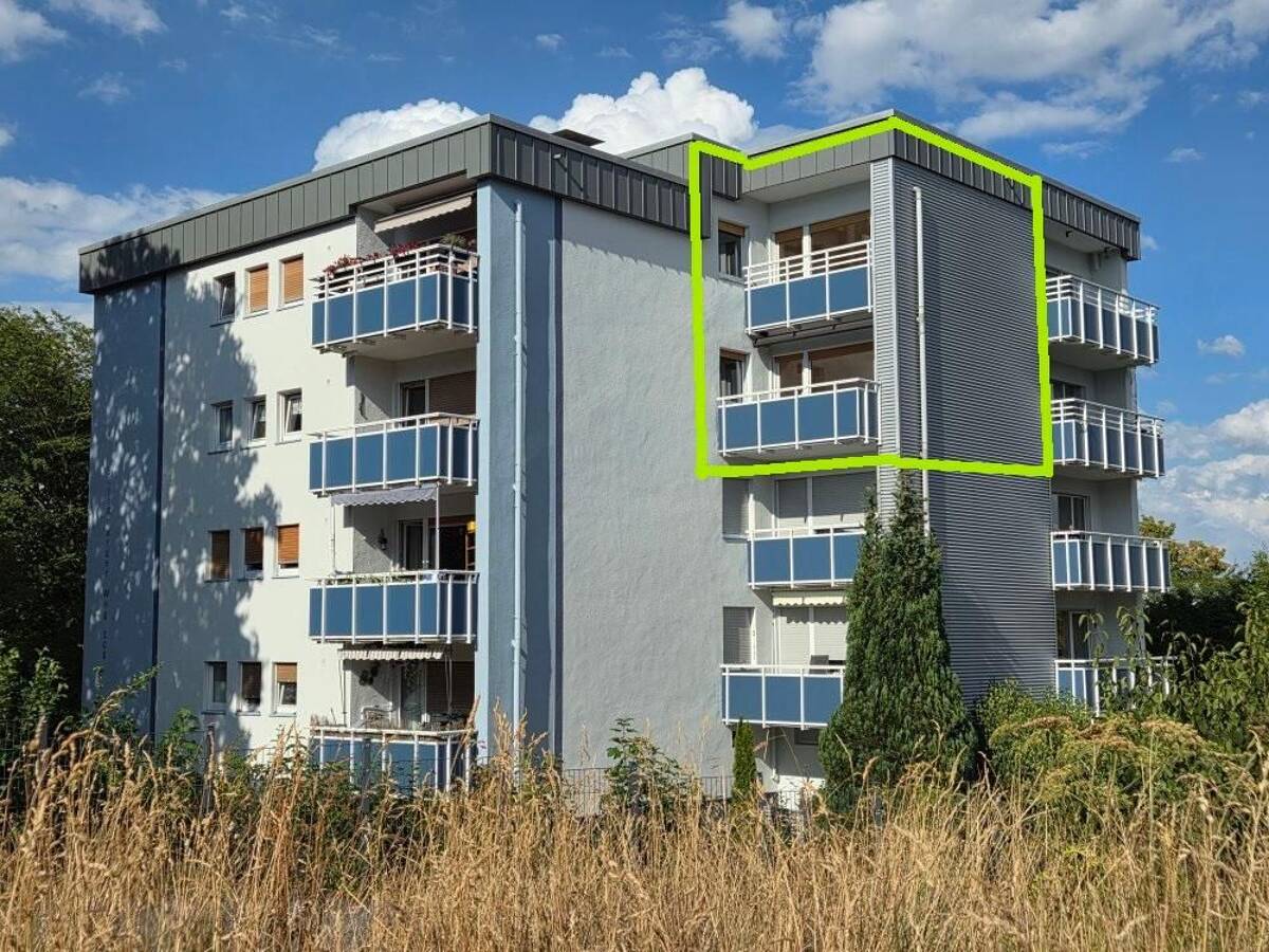 ***3-Zimmer- Maisonette-ETW Nähe Bergstadt Gymnasium mit 2 Balkonen ! *** – 58511 Lüdenscheid – Bild 1 von 9