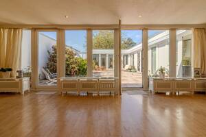 Sonniger Atrium-Bungalow mit Zimmerpotenzial, Teilkeller + Garage, Nähe International School! – 22609 Hamburg – Vorschaubild 6