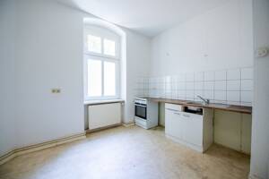 Bezugsfrei: Großzügige 1-Zimmer-Altbauwohnung mit Parkett & Stuck im ruhigen Hinterhaus – 13353 Berlin – Vorschaubild 4