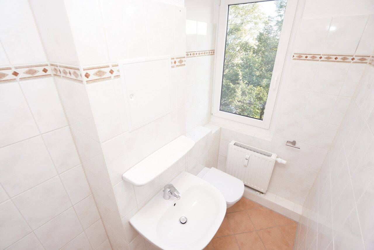 Familienwohnung / Balkon / Gäste-WC – Chemnitz – Vorschaubild 5