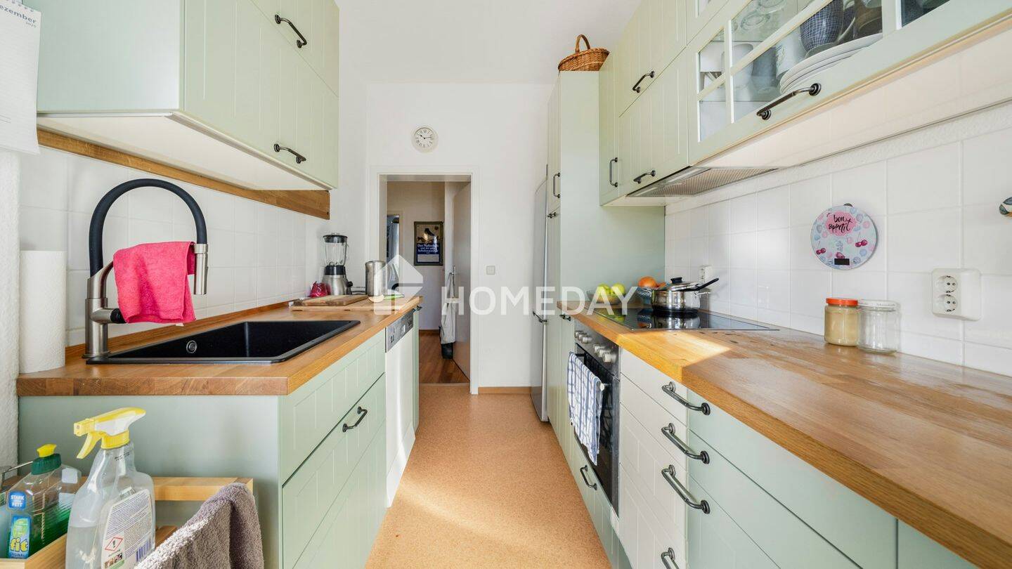 Komfortable 3-Zimmer-Wohnung mit Loggia in beliebter Umgebung – Dresden – Vorschaubild 2