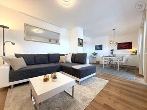 Geschmackvoll möblierte Wohnung mit WLAN und 30 qm großem Balkon in der Fürther Südstadt – 90763 Fürth – Vorschaubild 7