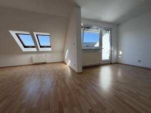gefragte Wohnlage, Bad mit Fenster, und Stellplatz – 9224 Chemnitz – Vorschaubild 5
