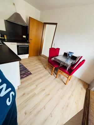 Saarburg-Innenstadt: schön geschnittene 3-Zimmer-Wohnung mit EBK – 54439 Saarburg – Vorschaubild 3