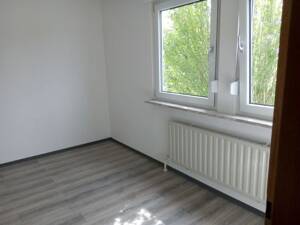Schöne, helle EG Wohnung – 75449 Wurmberg – Vorschaubild 4