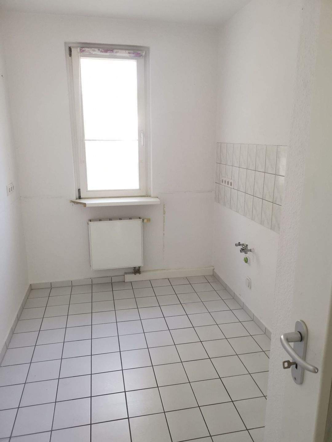 Ihre Suche hat ein Ende! Helle Drei-Zimmer-Wohnung mit Balkon – Chemnitz – Vorschaubild 4