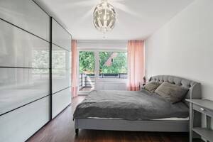 Geschmackvolle 3 Zimmer-Wohnung mit zwei Balkonen und Tiefgaragenstellplatz – 21465 Reinbek – Vorschaubild 9
