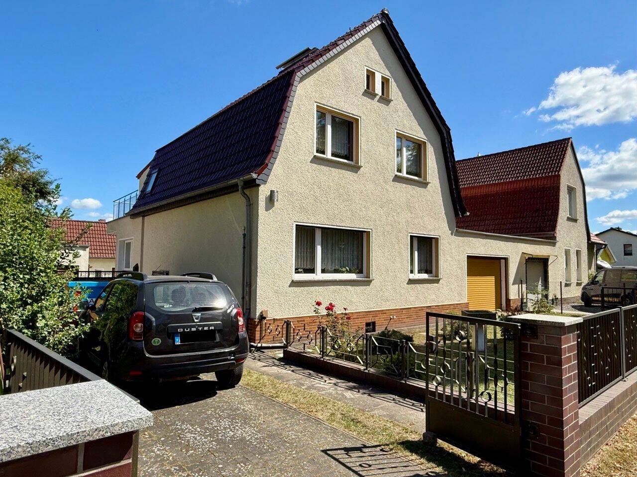 -LDIMMOBILIEN.DE- Genießen Sie den Charme der 30er Jahre auf großem Grundstück – Oranienburg – Bild 1 von 9