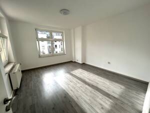 Große 3-Raum-Wohnung im Zentrum – 39104 Magdeburg – Vorschaubild 3