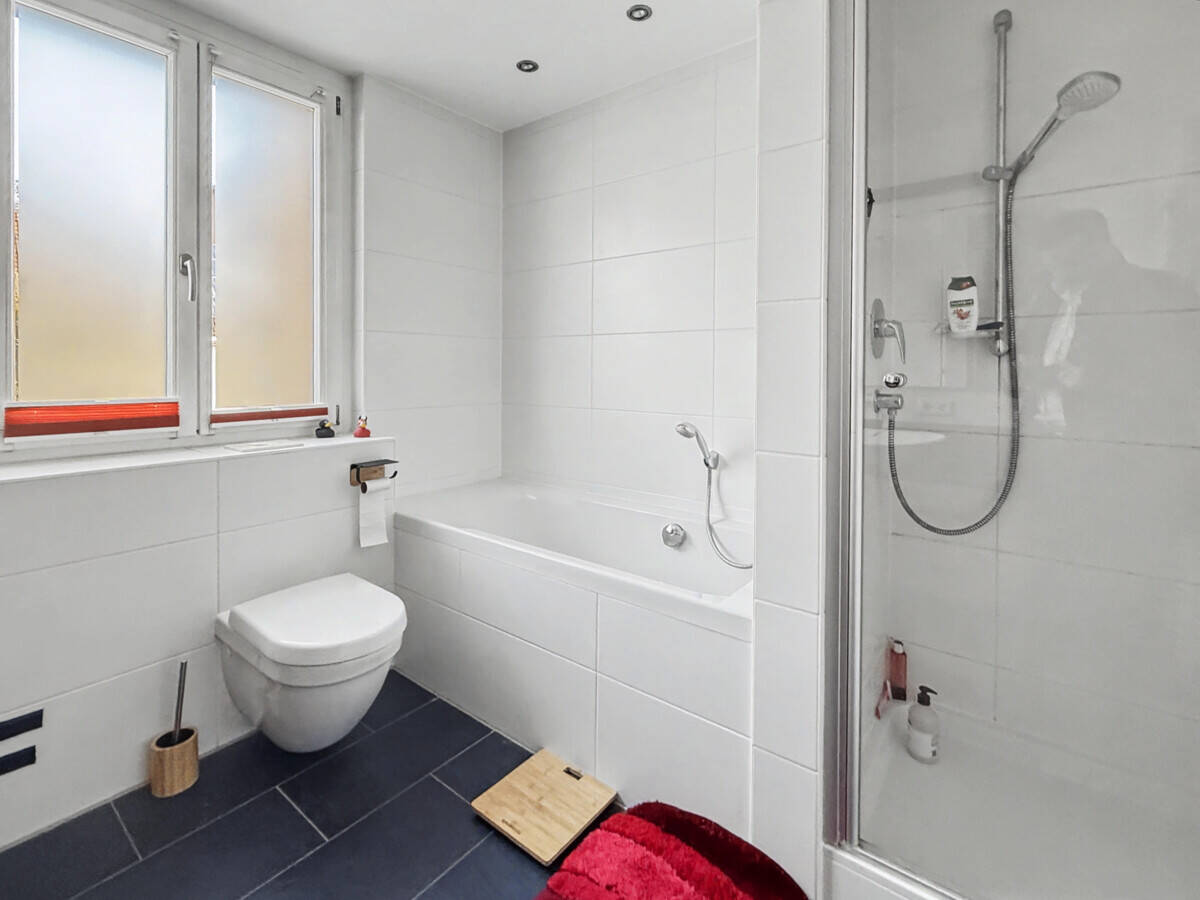 Gepflegte 4-Zimmer-Wohnung mit Gartenanteil und TG-Stellplatz – Nürnberg – Vorschaubild 9