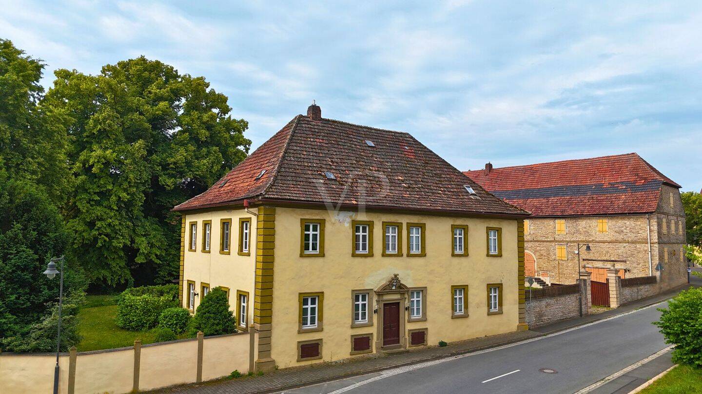 Wo Geschichte auf Zukunft trifft: Schloss Schernau als Ihr neues Refugium – Dettelbach – Vorschaubild 2