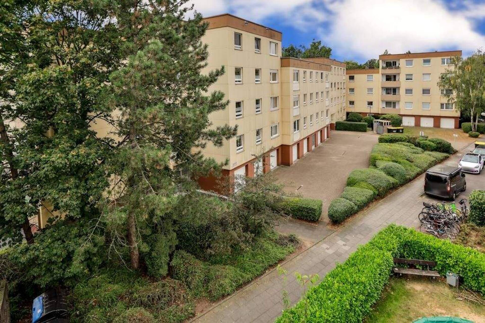 Etagenwohnung in 50735 Köln mit 78 m² kaufen