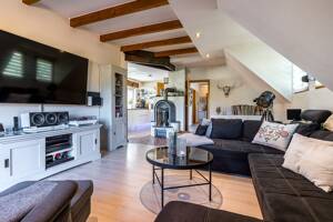 Drei Wohnungen, ein Zuhause - Mehrgenerationenhaus auf rund 1.718 m² Grundstück! – 49632 Essen (Oldenburg) – Vorschaubild 5
