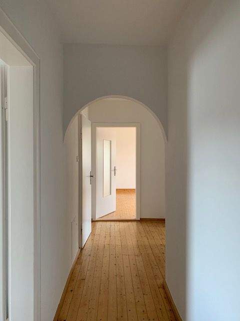Nürnberg-Fischbach: 3-Zimmer-Wohnung mit 2 Balkonen und Wohnküche – Nürnberg – Vorschaubild 2