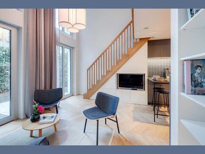 Möbliert: Herzogparksuiten | Junior-Suite mit Galerie und Garten – München – Vorschaubild 2