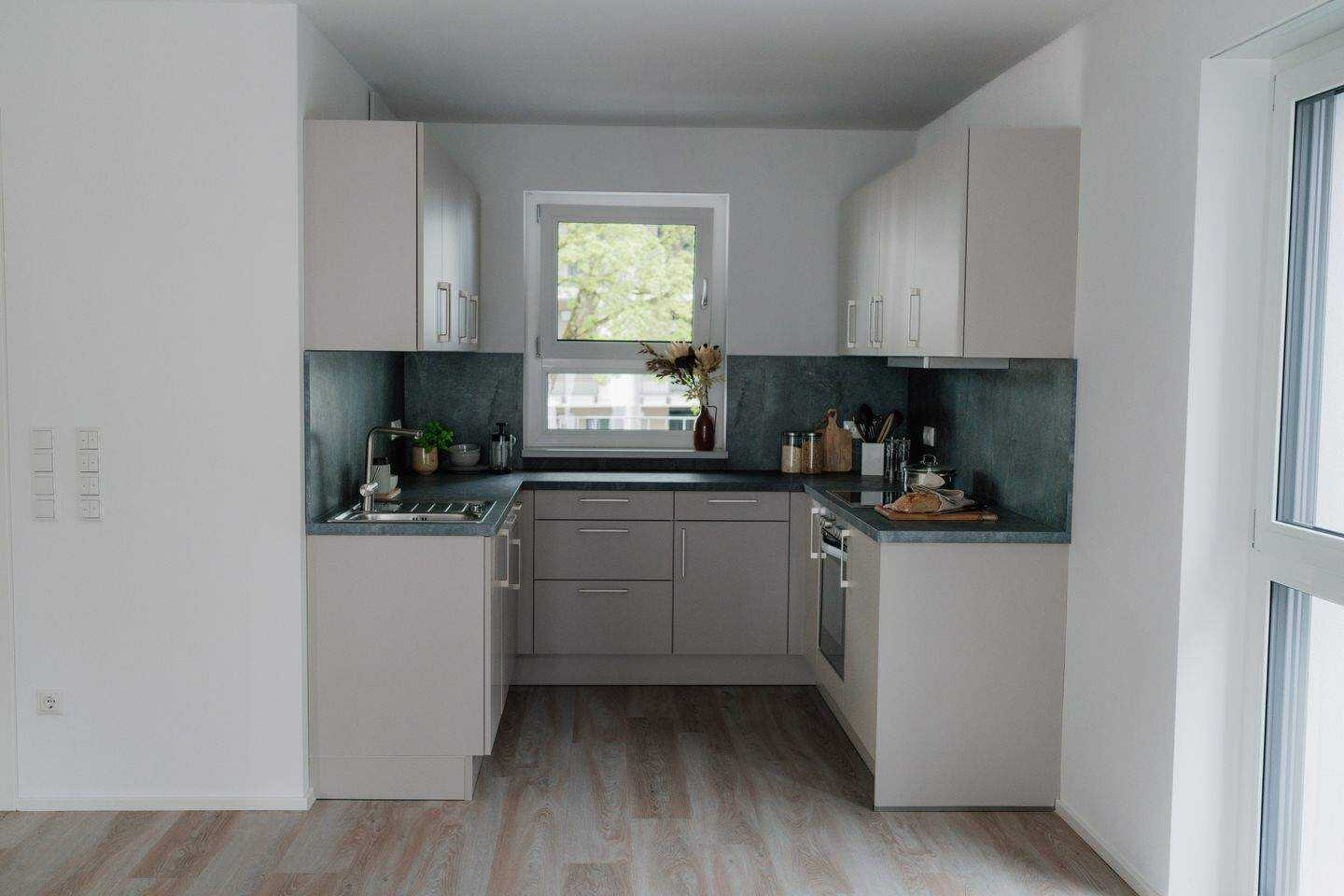 Neuwertige, moderne 2-Zimmer-Wohnung – Erlangen – Vorschaubild 4