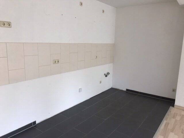 Gemütliche 3 -Zimmer Dachgeschosswohnung in Buckau mit Dusche, Balkon ! – Magdeburg – Vorschaubild 7