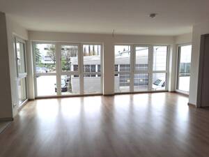 großzügige 4 Zimmer Wohnung mit 2 Bädern – 83512 Wasserburg am Inn – Vorschaubild 2