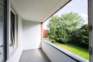 KÄUFERPROVISIONSFREI! Sofort verfügbar! 3-Zimmer-Eigentumswohnung mit Loggia! – 28277 Bremen – Vorschaubild 2