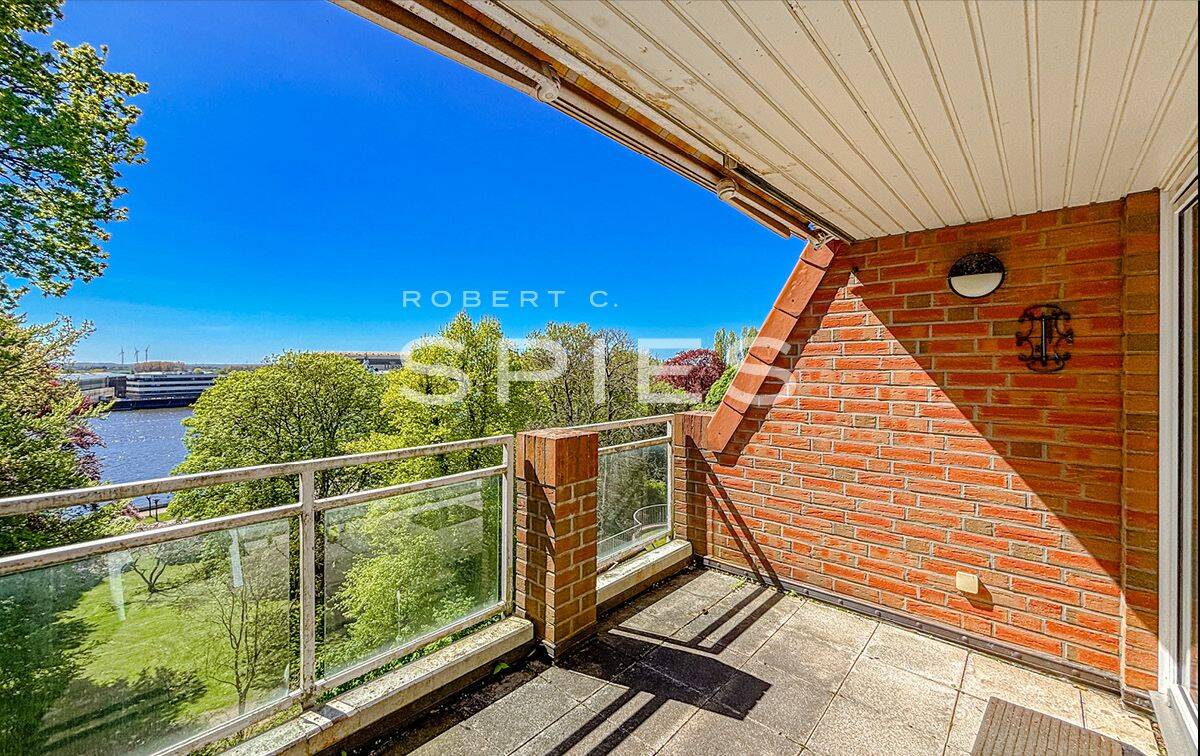 Wohnen mit Weserblick, 3-Zimmer-Wohnung mit Fahrstuhl und Tiefgaragenplatz in Toplage!
