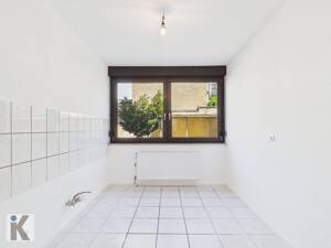 Großzügige 2-Zimmer-Erdgeschosswohnung mit Aufzug und Tiefgaragenstellplatz – 67059 Ludwigshafen am Rhein – Vorschaubild 7