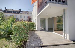 Neu - Hochwertige 4 Zimmerwohnung mit Terrasse in Porta-Nigra-Nähe