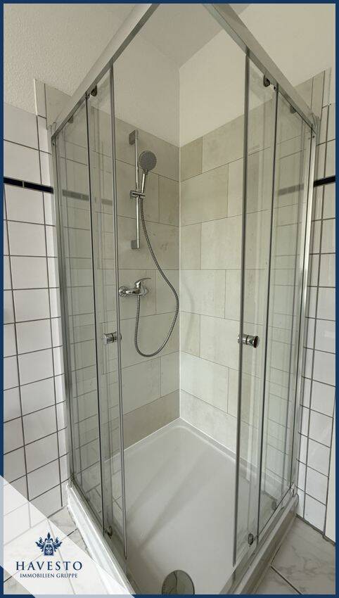 Exklusiv renovierte 2-Zimmerwohnung mit neuer EBK & modernisiertem Bad in Magdeburg Buckau – Magdeburg – Vorschaubild 4