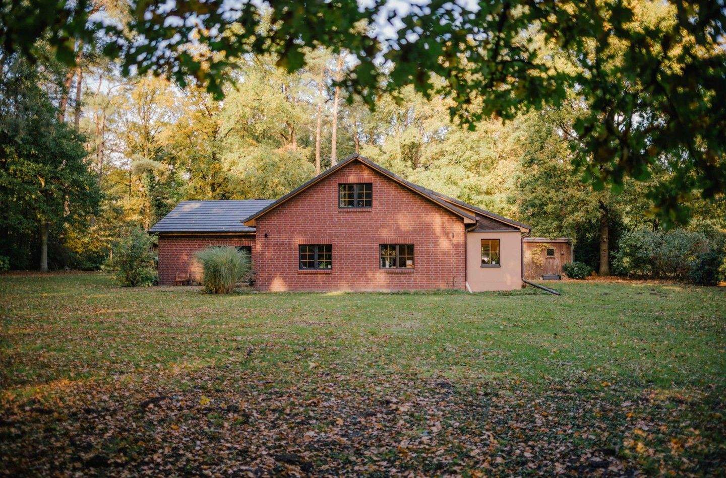 idyllisch gelegenes Einfamilienhaus – Schnakenbek – Bild 1 von 9