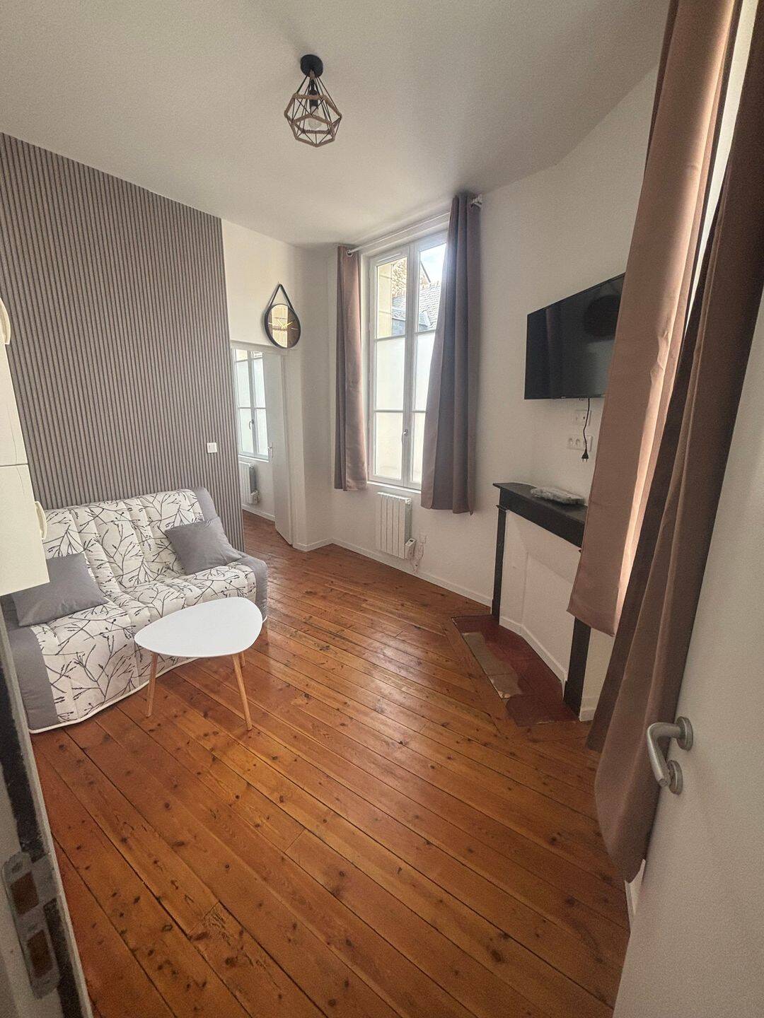 Appartement 1 pièce 27 m² · à Châtellerault · 27 m² · 560 €/mois