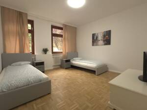 Provisionsfreies Denkmal-Investment mit 4 Einheiten, Teilung & Baugenehmigung – 63069 Offenbach am Main – Vorschaubild 7