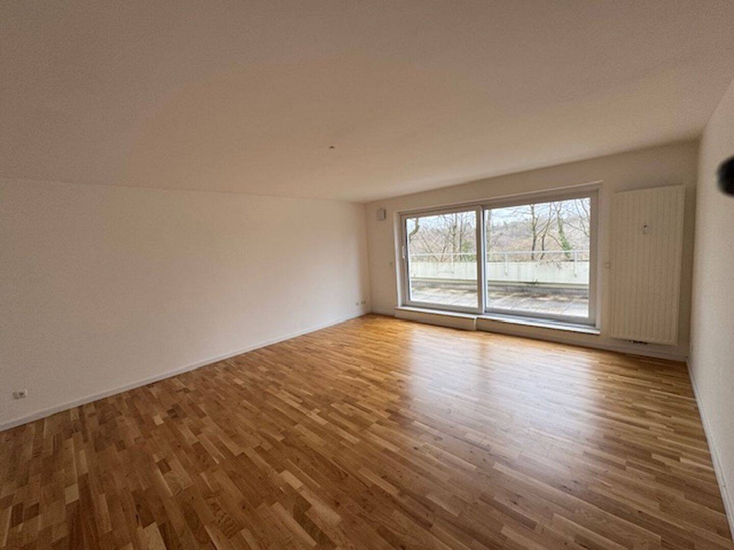 Rarität in Pullach - außergewöhnliche Penthouse Wohnung mit großer Dachterrasse – München – Vorschaubild 2
