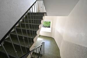 Investitionschance in Düsseldorf-Friedrichstadt: Mehrfamilienhaus mit 14 Einheiten und Entwicklungspotenzial in zentr... – 40215 Düsseldorf – Vorschaubild 6