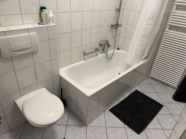 3-Zimmerwohnung mit Balkon - Im Herzen von Benrath! Nähe Benrather-Markt! – Düsseldorf – Vorschaubild 9