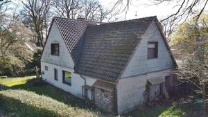 immo-schramm.de: Großes 1-2-Familienhaus mit drei Garagen – 27628 Hagen im Bremischen – Vorschaubild 3