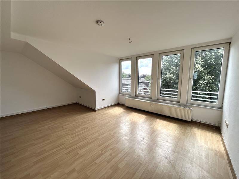 Familienfreundliche 3-Zimmer-Etagenwohnung in Bremerhaven Ideal für kleine Familien!