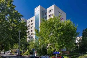 Hier fühlen Sie sich wohl: freundliche 2-Zimmer Wohnung – 1239 Dresden – Vorschaubild 1