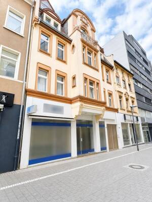Wohn- und Geschäftshaus in zentraler Lage