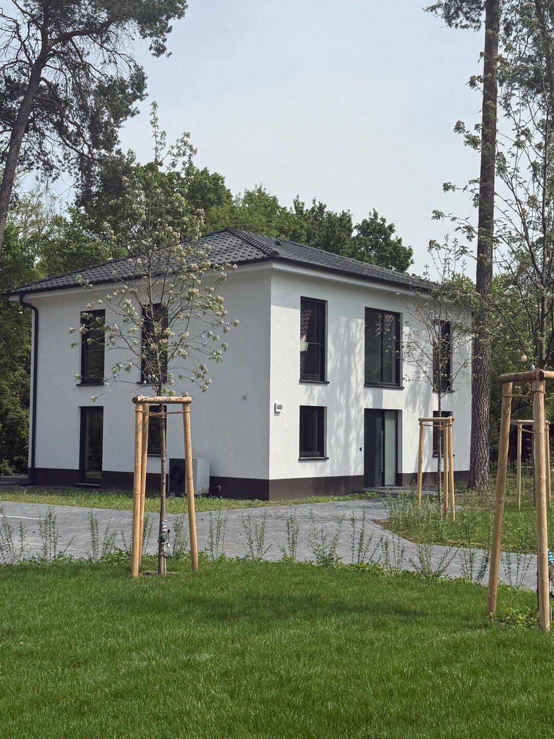 Bezugsfertige Luxusvilla vor den Toren Berlins – exklusiv und luxuriös ausgestattet. – Blankenfelde-Mahlow – Vorschaubild 4